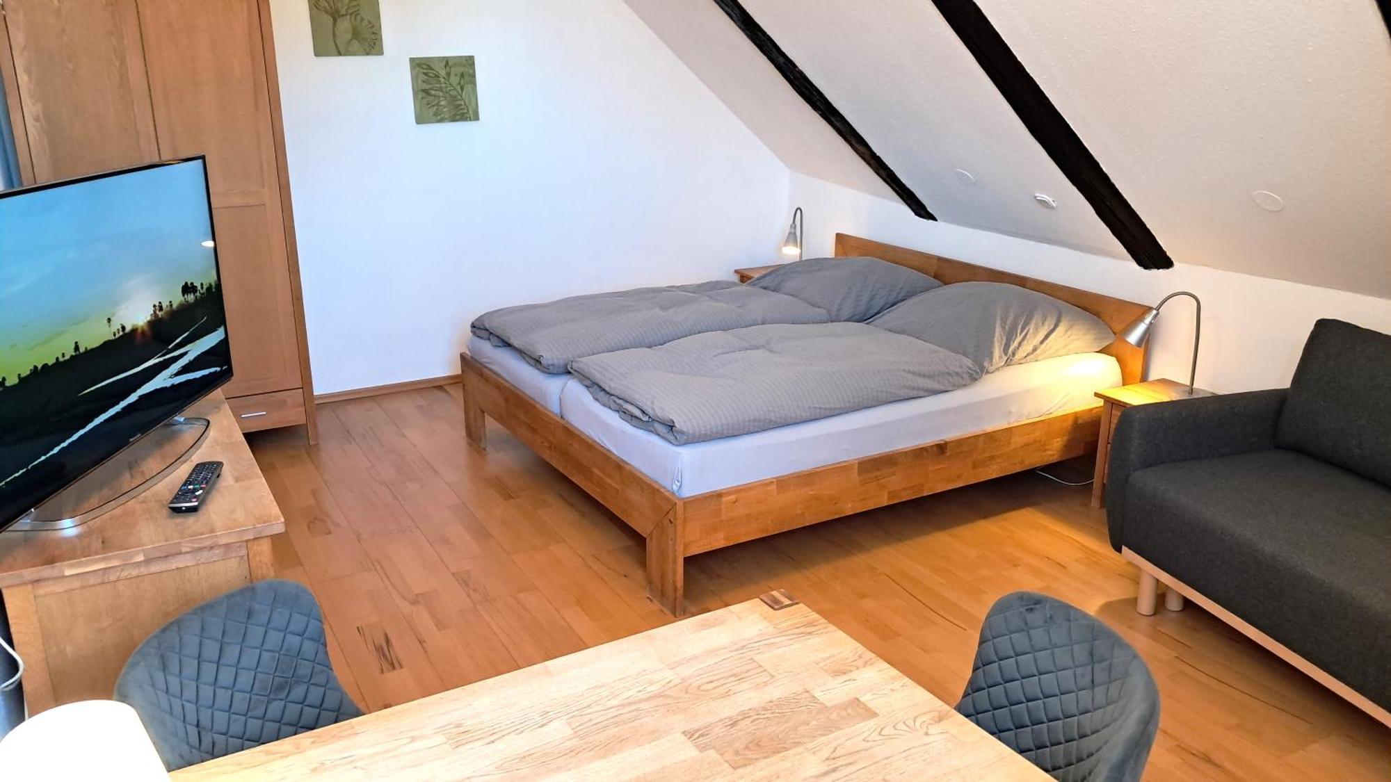 Apartment Brauner Hirsch 첼레 외부 사진